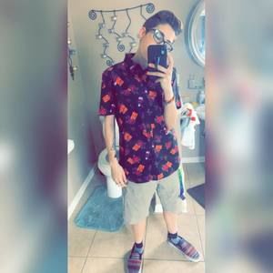 Meet your Posher, Kelly